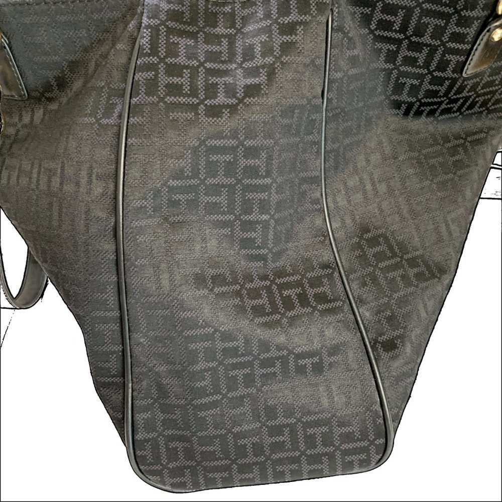Tommy Hilfiger, Large, Black, T H Motif, Cloth Tote, Chain Handle - Picture 11 of 16